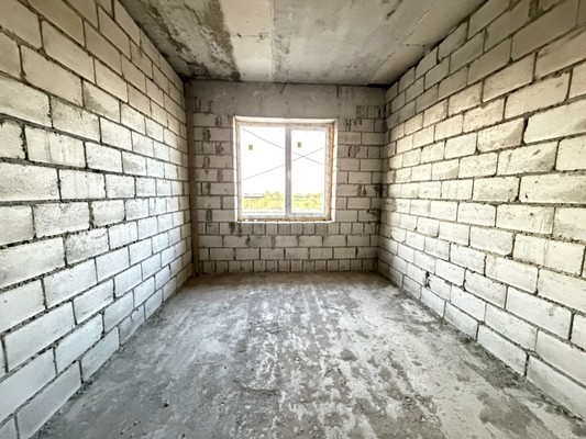 Продам двухкомнатную (2-комн.) квартиру, Головко ул, 200кв, Нальчик г