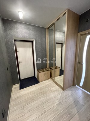Продам трехкомнатную (3-комн.) квартиру, Байкальская ул, 1, Южно-Сахалинск г
