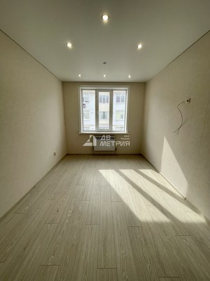 Продам трехкомнатную (3-комн.) квартиру, Байкальская ул, 1, Южно-Сахалинск г