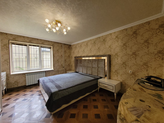 Продам двухкомнатную (2-комн.) квартиру, имени Гагарина Юрия Алексеевича ул, 1, Баксан г