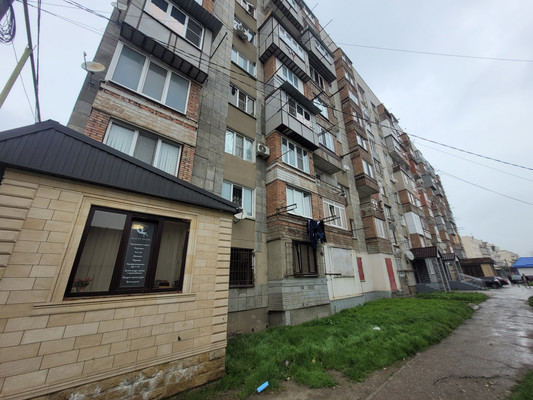 Продам двухкомнатную (2-комн.) квартиру, имени Гагарина Юрия Алексеевича ул, 1, Баксан г