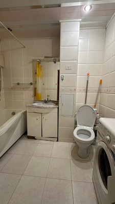 Продам трехкомнатную (3-комн.) квартиру, Пуркаева М.А. ул, 76, Южно-Сахалинск г