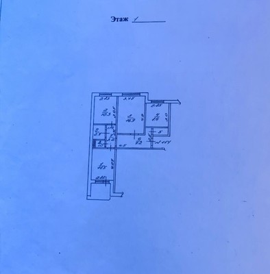 Продам трехкомнатную (3-комн.) квартиру, Дзержинского пр-кт, 198, Новороссийск г
