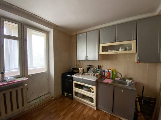 Продам трехкомнатную (3-комн.) квартиру, Беспалова ул, 47А, Симферополь г