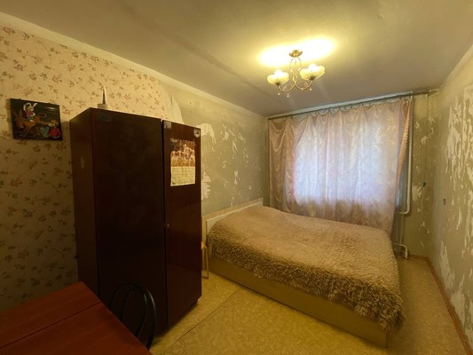 Продам трехкомнатную (3-комн.) квартиру, Беспалова ул, 47А, Симферополь г