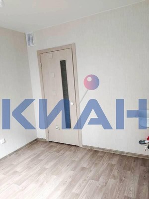 Продам однокомнатную (1-комн.) квартиру, Светлова ул, 42, Красноярск г