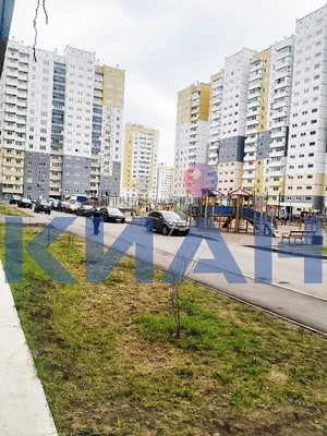 Продам однокомнатную (1-комн.) квартиру, Светлова ул, 42, Красноярск г