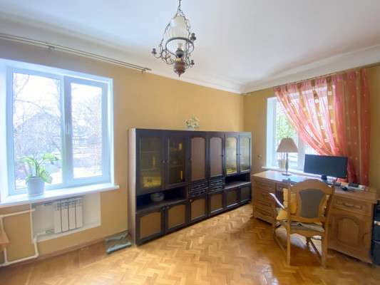 Продам трехкомнатную (3-комн.) квартиру, Ларина ул, 43к1, Ростов-на-Дону г