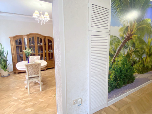Продам трехкомнатную (3-комн.) квартиру, Ларина ул, 43к1, Ростов-на-Дону г
