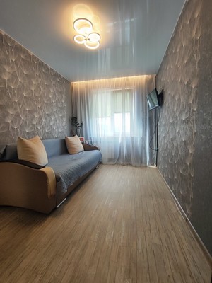Продам двухкомнатную (2-комн.) квартиру, Антона Петрова ул, 241, Барнаул г