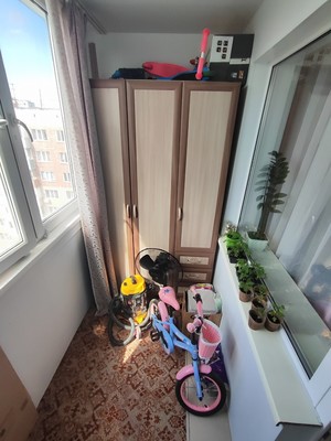Продам двухкомнатную (2-комн.) квартиру, Антона Петрова ул, 241, Барнаул г