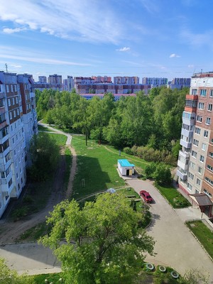 Продам двухкомнатную (2-комн.) квартиру, Антона Петрова ул, 241, Барнаул г