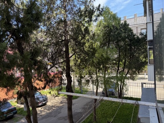 Продам двухкомнатную (2-комн.) квартиру, Комсомольская ул, 55, Краснодар г