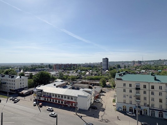 Продам трехкомнатную (3-комн.) квартиру, Ленина ул, 11, Пенза г