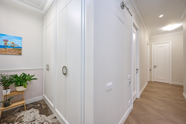 Продам трехкомнатную (3-комн.) квартиру, Новоалексеевская ул, 16к5, Москва г