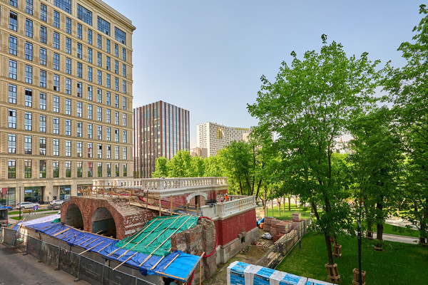 Продам трехкомнатную (3-комн.) квартиру, Новоалексеевская ул, 16к5, Москва г