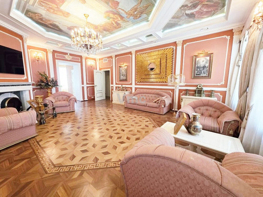 Сдам многокомнатную квартиру, Петровка ул, 17 1, Москва г