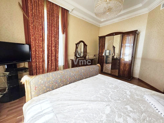 Сдам многокомнатную квартиру, Петровка ул, 17 1, Москва г