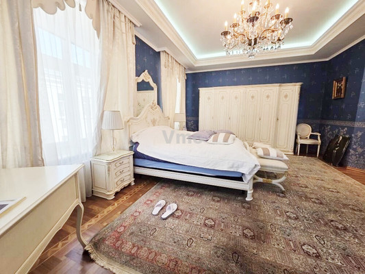Сдам многокомнатную квартиру, Петровка ул, 17 1, Москва г