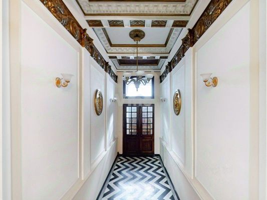 Сдам многокомнатную квартиру, Петровка ул, 17 1, Москва г