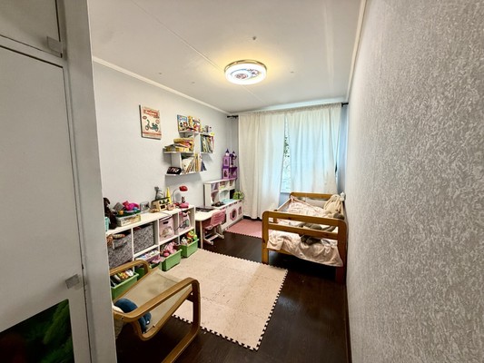 Продам двухкомнатную (2-комн.) квартиру, Коновалова ул, 7, Москва г