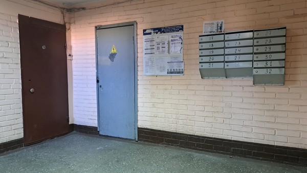 Продам комнату в 8-комн. квартире, Купчинская ул, 21к1, Санкт-Петербург г