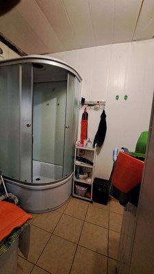 Продам комнату в 8-комн. квартире, Купчинская ул, 21к1, Санкт-Петербург г