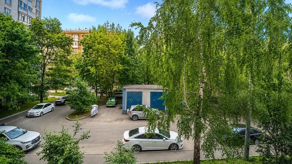 Продам двухкомнатную (2-комн.) квартиру, Дмитровка Б. ул, 23к1, Москва г