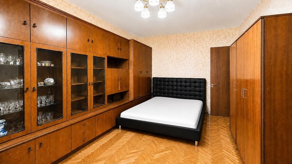 Продам двухкомнатную (2-комн.) квартиру, Дмитровка Б. ул, 23к1, Москва г