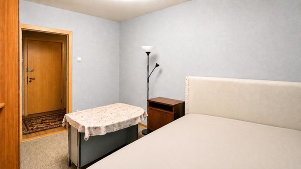 Продам двухкомнатную (2-комн.) квартиру, Дмитровка Б. ул, 23к1, Москва г