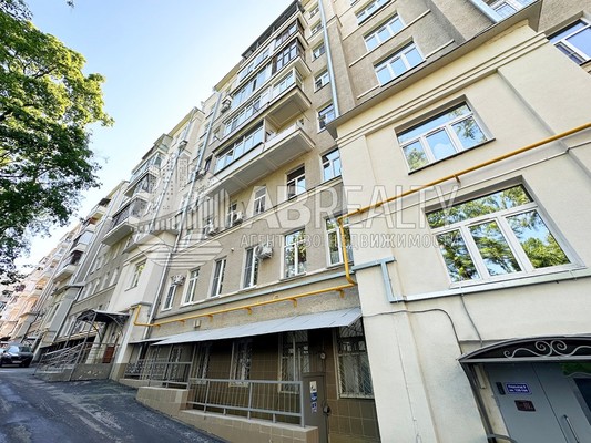 Продам двухкомнатную (2-комн.) квартиру, Преображенская ул, 5/7, Москва г