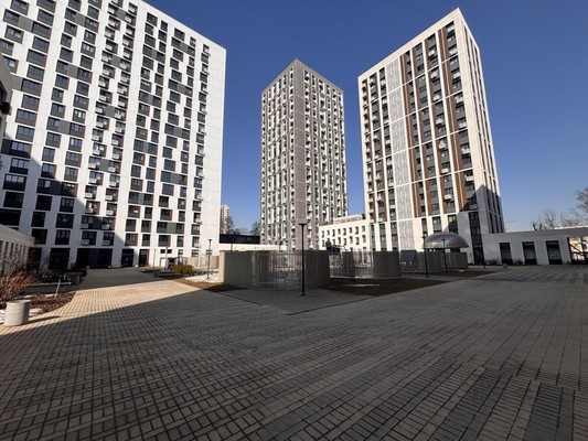 Продам двухкомнатную (2-комн.) квартиру, Коминтерна ул, 15к3, Москва г