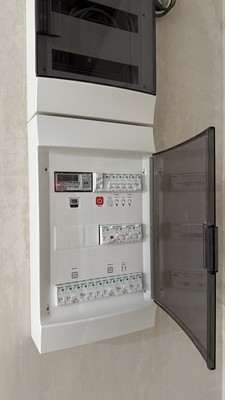 Продам двухкомнатную (2-комн.) квартиру, Глухарская ул, 27к1, Санкт-Петербург г