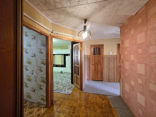 Продам трехкомнатную (3-комн.) квартиру, Новоселов проезд, 6, Алфимово д
