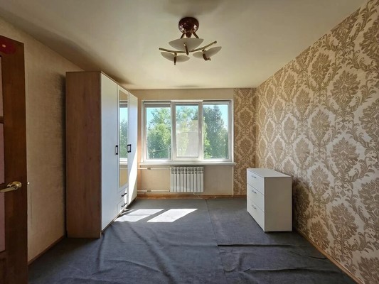 Продам трехкомнатную (3-комн.) квартиру, Новоселов проезд, 6, Алфимово д