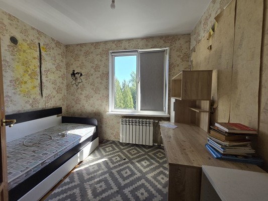 Продам трехкомнатную (3-комн.) квартиру, Новоселов проезд, 6, Алфимово д