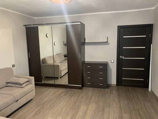 Продам двухкомнатную (2-комн.) квартиру, Заречная ул, 41, Парголово п