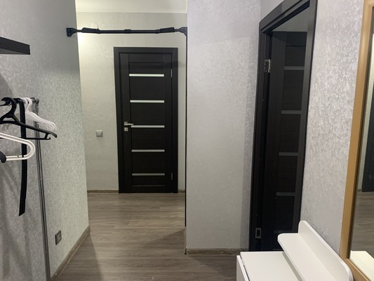 Продам двухкомнатную (2-комн.) квартиру, Заречная ул, 41, Парголово п