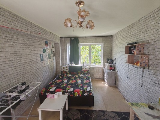 Продам комнату в 5-комн. квартире, Александра Корсунова пр-кт, 36к4, Великий Новгород г