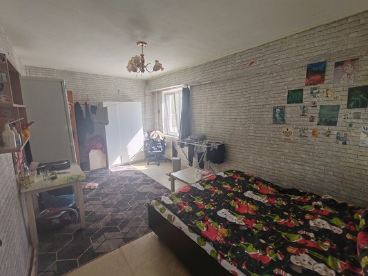 Продам комнату в 5-комн. квартире, Александра Корсунова пр-кт, 36к4, Великий Новгород г