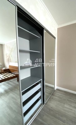 Продам однокомнатную (1-комн.) квартиру, Комсомольская ул, 288, Южно-Сахалинск г