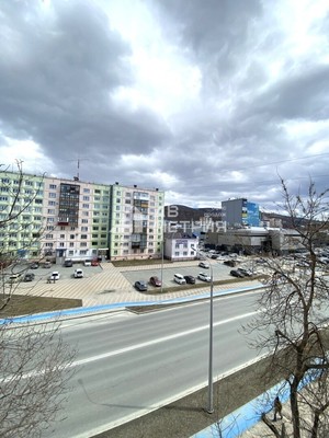 Продам однокомнатную (1-комн.) квартиру, Комсомольская ул, 288, Южно-Сахалинск г