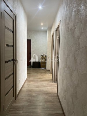 Продам двухкомнатную (2-комн.) квартиру, Весенняя ул, 1к4, Новотроицкое с