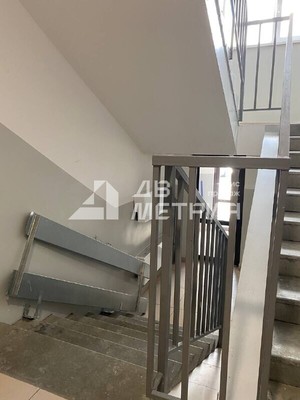 Продам двухкомнатную (2-комн.) квартиру, Весенняя ул, 1к4, Новотроицкое с