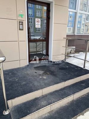 Продам двухкомнатную (2-комн.) квартиру, Весенняя ул, 1к4, Новотроицкое с