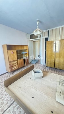 Продам двухкомнатную (2-комн.) квартиру, Свободная ул, 43, Углегорск г