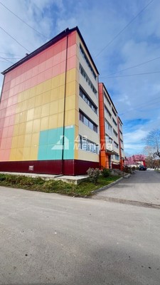 Продам однокомнатную (1-комн.) квартиру, Победы ул, 178, Углегорск г