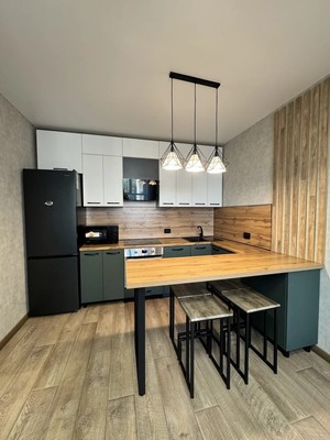 Продам двухкомнатную (2-комн.) квартиру, Северо-Западная ул, 15к2, Барнаул г