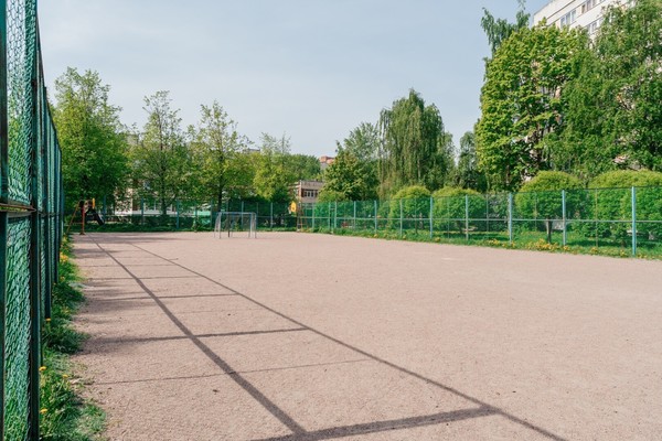 Продам однокомнатную (1-комн.) квартиру, Художников пр-кт, 18ак2, Санкт-Петербург г