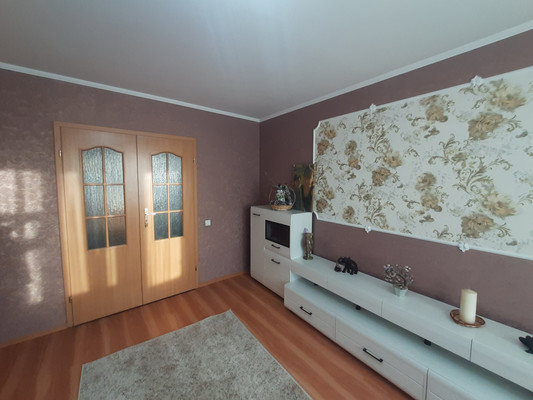 Продам двухкомнатную (2-комн.) квартиру, И.Г.Лексина ул, 48, Симферополь г